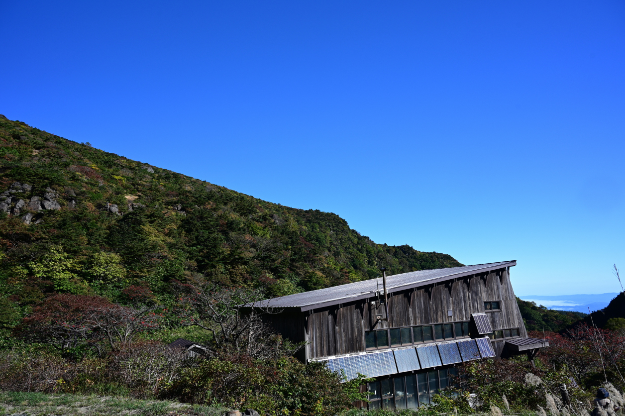 くろがね小屋